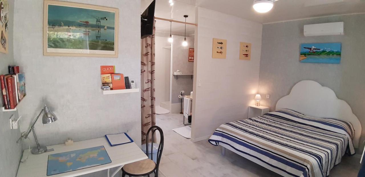 Chambre D'Hotes Du Mas Julianas 생 로랑 드 라 살랑크 외부 사진